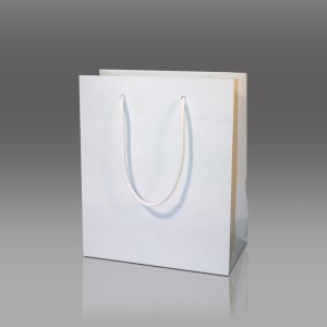 Paprtska 2024 cm, fehr